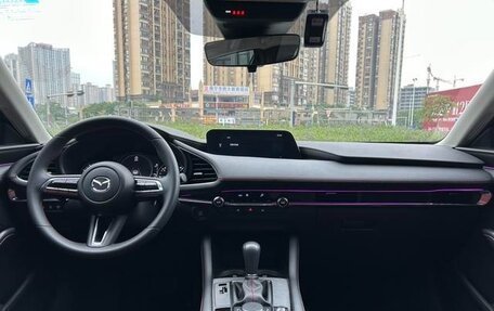 Mazda 3, 2024 год, 1 750 300 рублей, 7 фотография