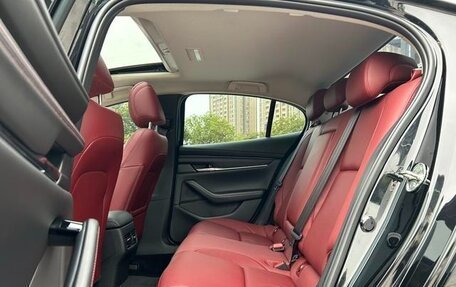 Mazda 3, 2024 год, 1 750 300 рублей, 9 фотография