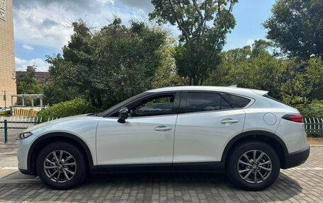 Mazda CX-4, 2022 год, 1 970 999 рублей, 6 фотография