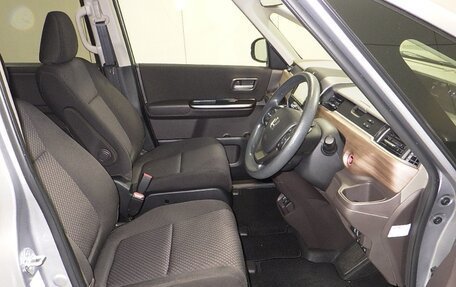 Honda Freed II, 2022 год, 1 450 000 рублей, 4 фотография