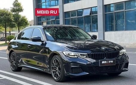 BMW 3 серия, 2022 год, 2 750 000 рублей, 2 фотография