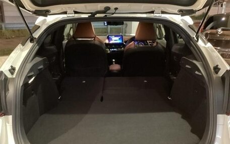 Toyota C-HR I рестайлинг, 2019 год, 1 645 000 рублей, 12 фотография