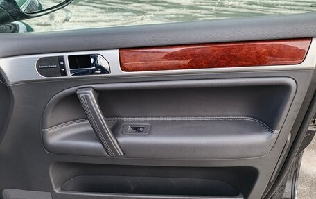 Volkswagen Touareg III, 2007 год, 1 200 000 рублей, 16 фотография