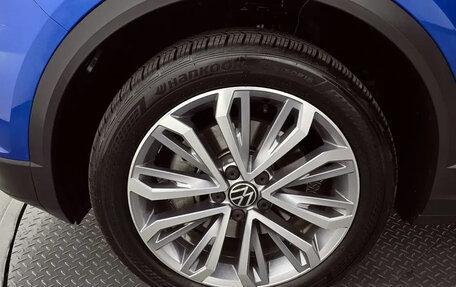Volkswagen T-Roc I, 2022 год, 1 480 999 рублей, 5 фотография