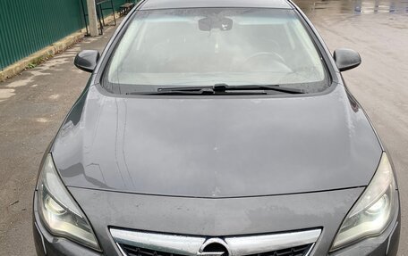 Opel Astra J, 2011 год, 515 000 рублей, 1 фотография