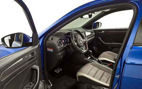 Volkswagen T-Roc I, 2022 год, 1 480 999 рублей, 10 фотография