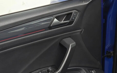 Volkswagen T-Roc I, 2022 год, 1 480 999 рублей, 18 фотография