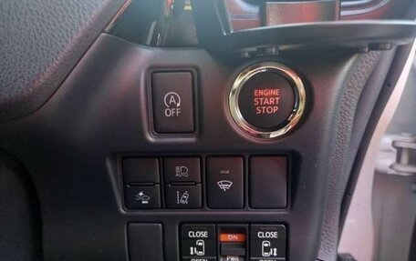 Toyota Voxy III, 2021 год, 1 822 000 рублей, 9 фотография