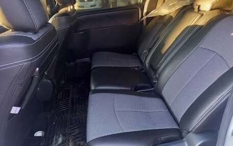 Toyota Voxy III, 2021 год, 1 822 000 рублей, 17 фотография