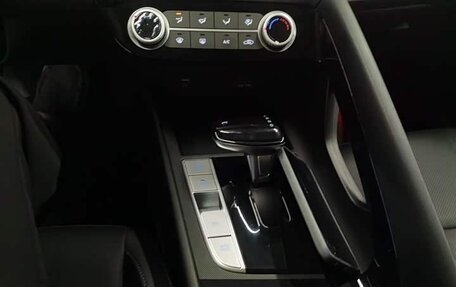 Hyundai Elantra, 2022 год, 1 215 000 рублей, 14 фотография