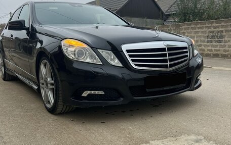 Mercedes-Benz E-Класс, 2010 год, 1 000 000 рублей, 1 фотография