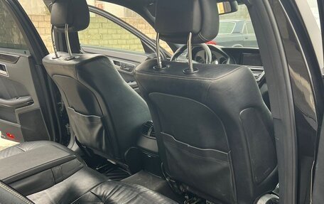 Mercedes-Benz E-Класс, 2010 год, 1 000 000 рублей, 9 фотография