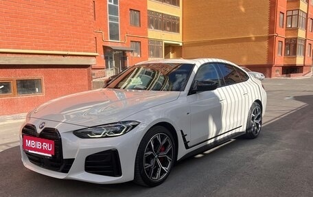 BMW 4 серия, 2021 год, 6 000 000 рублей, 3 фотография