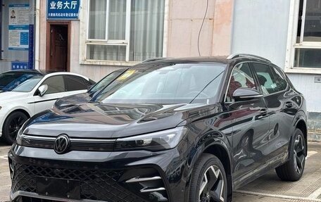 Volkswagen Tiguan, 2025 год, 4 500 000 рублей, 1 фотография