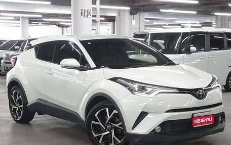 Toyota C-HR I рестайлинг, 2017 год, 1 650 000 рублей, 1 фотография