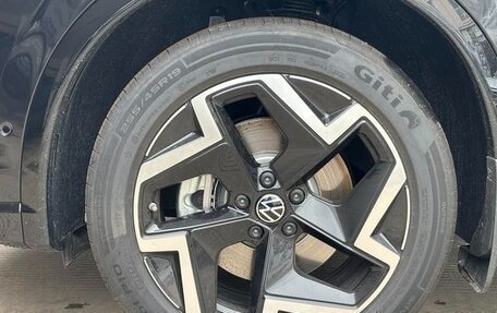 Volkswagen Tiguan, 2025 год, 4 500 000 рублей, 9 фотография