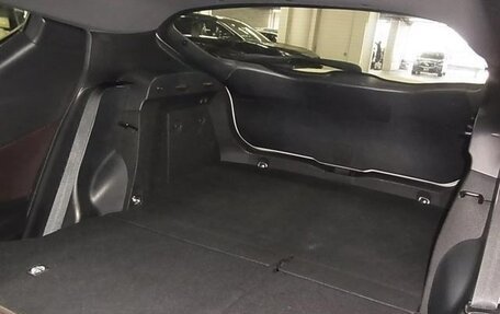 Toyota C-HR I рестайлинг, 2017 год, 1 650 000 рублей, 12 фотография