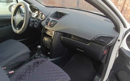 Peugeot 207 I, 2010 год, 450 000 рублей, 5 фотография