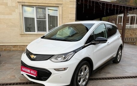 Chevrolet Bolt, 2021 год, 2 649 000 рублей, 2 фотография