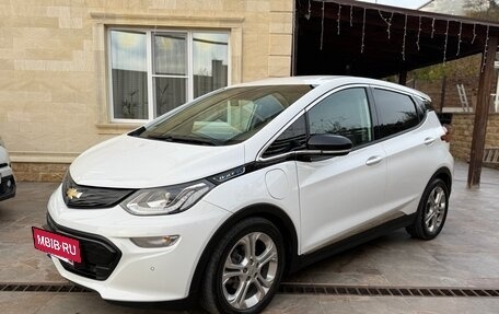 Chevrolet Bolt, 2021 год, 2 649 000 рублей, 3 фотография
