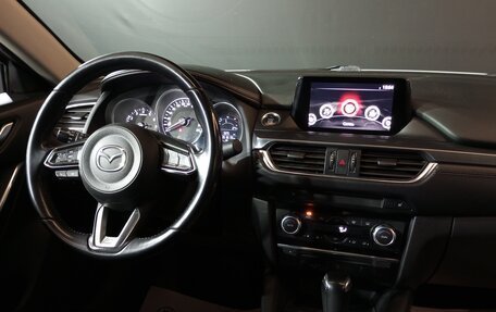 Mazda 6, 2018 год, 1 899 000 рублей, 10 фотография