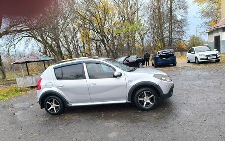 Renault Sandero I, 2013 год, 490 000 рублей, 3 фотография