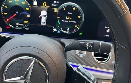 Mercedes-Benz E-Класс, 2022 год, 5 000 000 рублей, 7 фотография