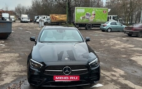 Mercedes-Benz E-Класс, 2022 год, 5 000 000 рублей, 17 фотография