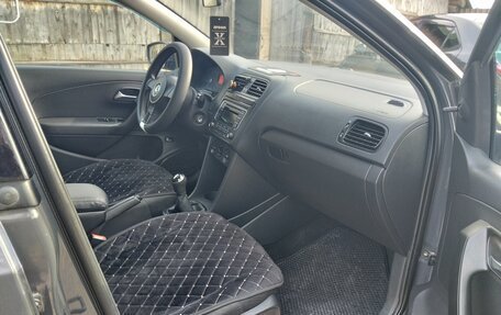 Volkswagen Polo VI (EU Market), 2013 год, 700 000 рублей, 13 фотография