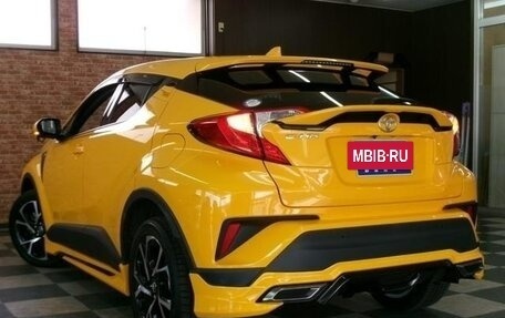 Toyota C-HR I рестайлинг, 2017 год, 1 605 000 рублей, 3 фотография