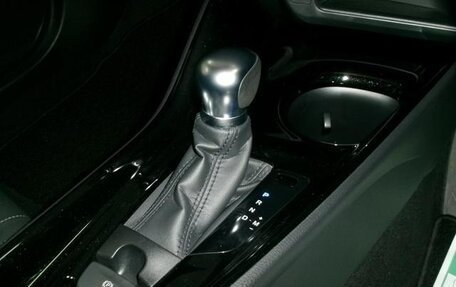 Toyota C-HR I рестайлинг, 2017 год, 1 605 000 рублей, 7 фотография