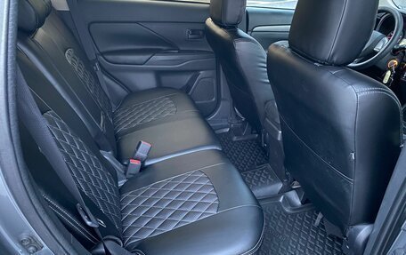 Mitsubishi Outlander III рестайлинг 3, 2012 год, 1 149 000 рублей, 8 фотография