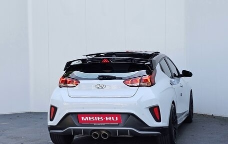 Hyundai Veloster II, 2020 год, 1 550 000 рублей, 3 фотография