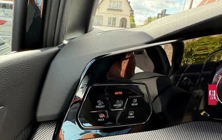 Volkswagen Golf VIII, 2025 год, 4 900 000 рублей, 32 фотография