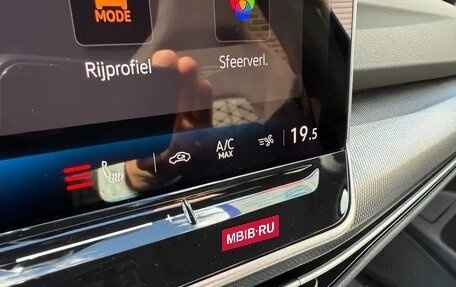 Volkswagen Golf VIII, 2025 год, 4 900 000 рублей, 37 фотография