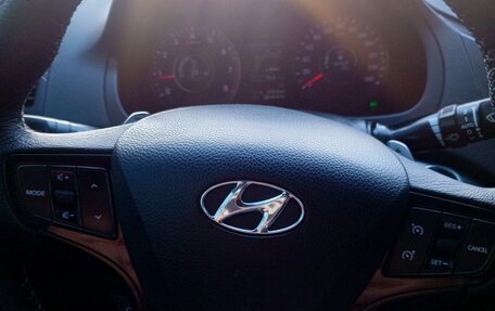 Hyundai i40 I рестайлинг, 2013 год, 1 370 000 рублей, 10 фотография