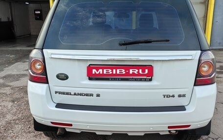 Land Rover Freelander II рестайлинг 2, 2014 год, 2 150 000 рублей, 4 фотография