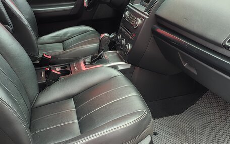 Land Rover Freelander II рестайлинг 2, 2014 год, 2 150 000 рублей, 20 фотография