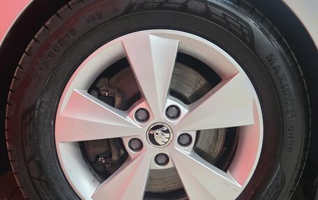 Skoda Octavia, 2013 год, 899 000 рублей, 21 фотография