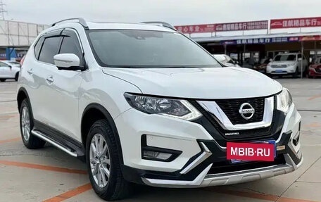 Nissan X-Trail, 2021 год, 2 090 000 рублей, 2 фотография