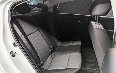 KIA Rio IV, 2017 год, 1 030 000 рублей, 16 фотография