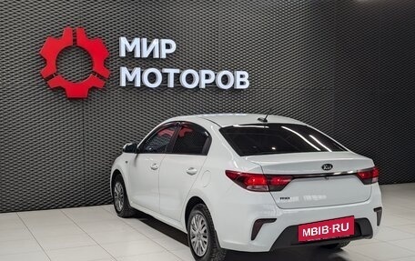 KIA Rio IV, 2017 год, 1 030 000 рублей, 4 фотография