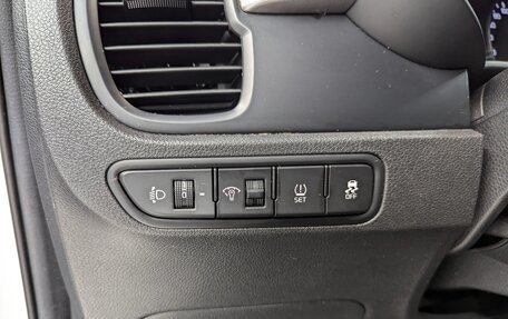 KIA Rio IV, 2017 год, 1 030 000 рублей, 25 фотография