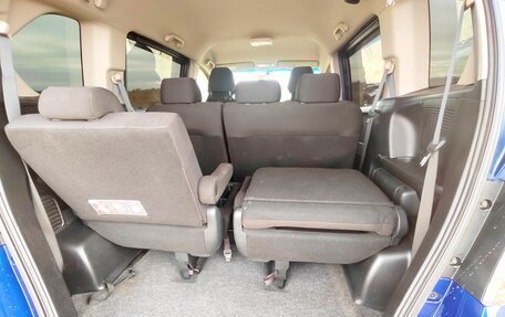 Honda Freed I, 2013 год, 1 060 000 рублей, 20 фотография