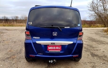 Honda Freed I, 2013 год, 1 060 000 рублей, 15 фотография