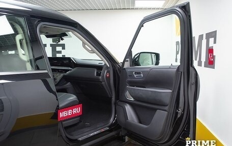 Infiniti QX80, 2025 год, 16 999 000 рублей, 26 фотография