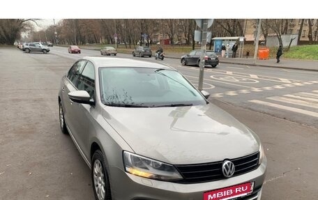Volkswagen Jetta VI, 2017 год, 1 230 000 рублей, 2 фотография
