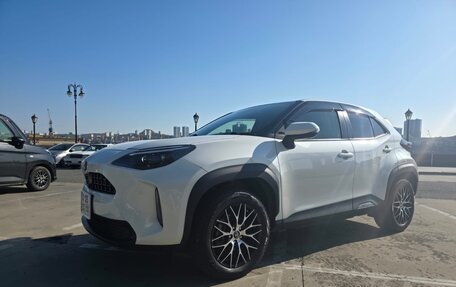 Toyota Yaris Cross, 2021 год, 2 100 000 рублей, 4 фотография