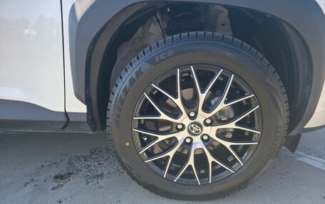 Toyota Yaris Cross, 2021 год, 2 100 000 рублей, 9 фотография