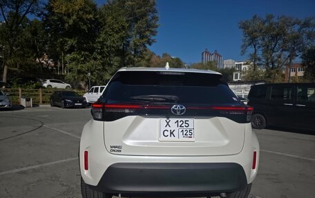 Toyota Yaris Cross, 2021 год, 2 100 000 рублей, 7 фотография